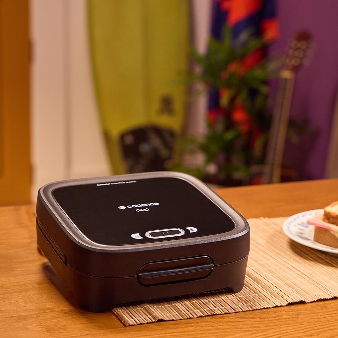 Sanduicheira Grill com Chapas Antiaderentes Profundas e LEDs Indicadores